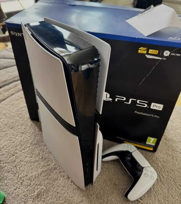 Zdjęcie oferty: PS5 Pro Konsola Sony PlayStation 5 PRO + Napęd + 28 GIER (Gwarancja)
